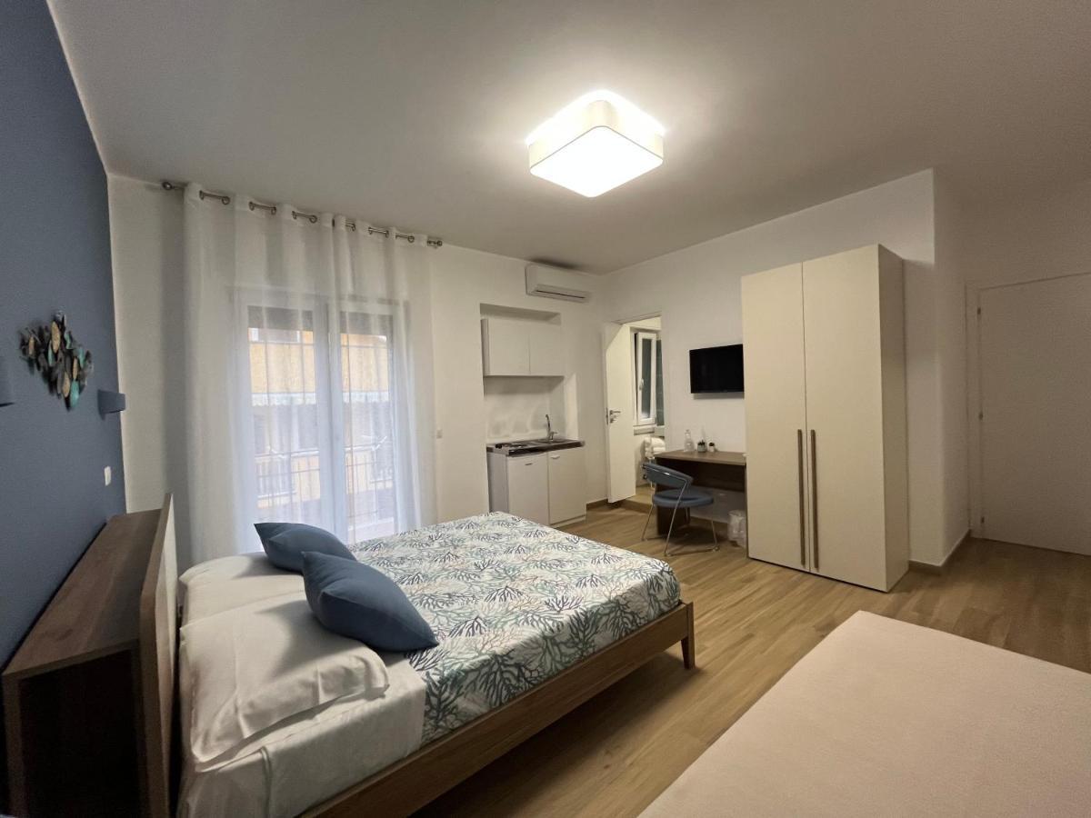 Oltremare Rooms アグローポリ エクステリア 写真